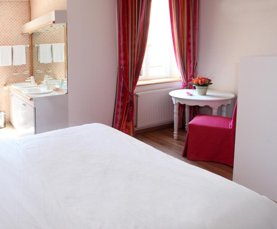 Saint Graal Chamant Quarto foto
